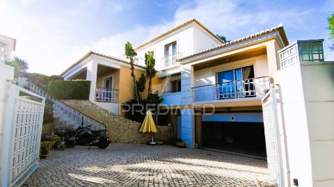 Moradia m5 com piscina ,portimão