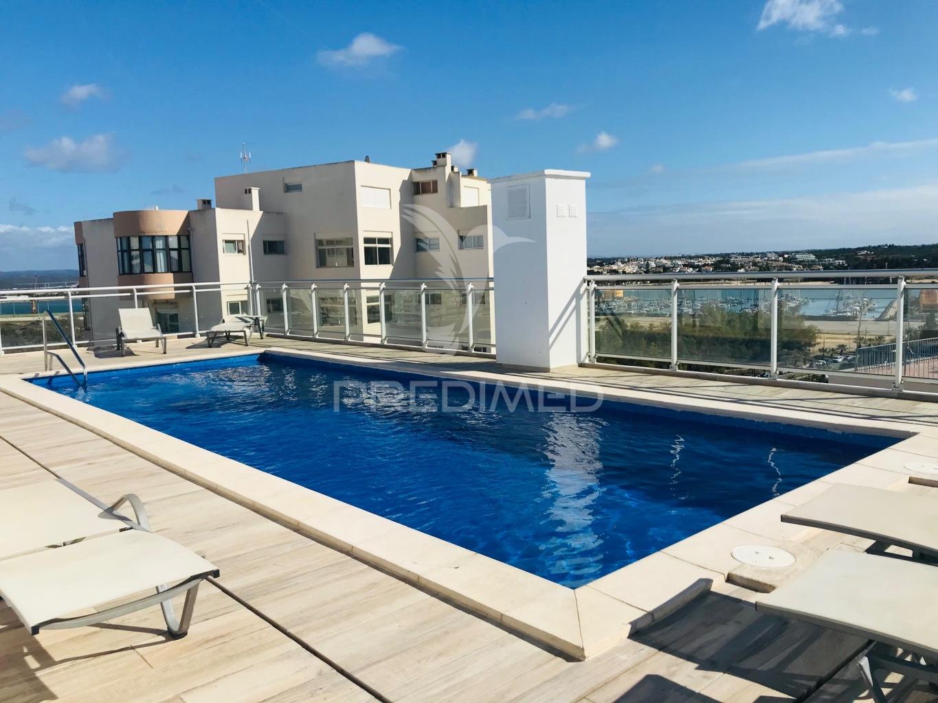 Apartamento t3 na praia da rocha,portimão