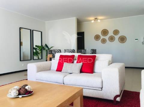 Apartamento t3 na praia da rocha,portimão