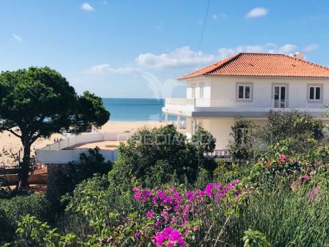 Apartamento t3 na praia da rocha,portimão