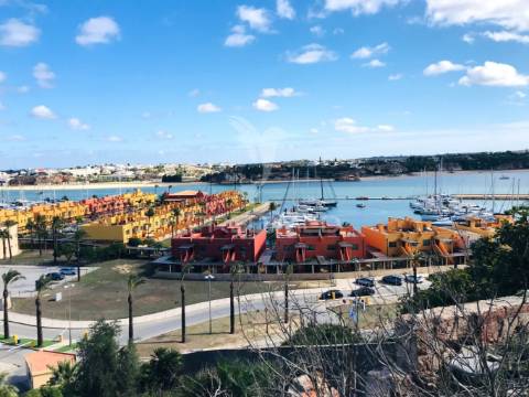 Apartamento t3 na praia da rocha,portimão