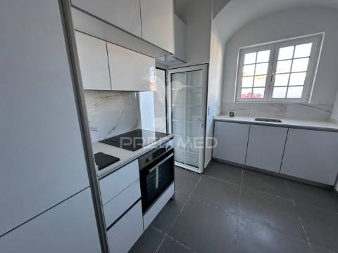 Apartamento t3 com lugar de garagem centro histórico elvas