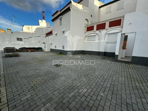 Apartamento t2+1 com terraço centro histórico elvas