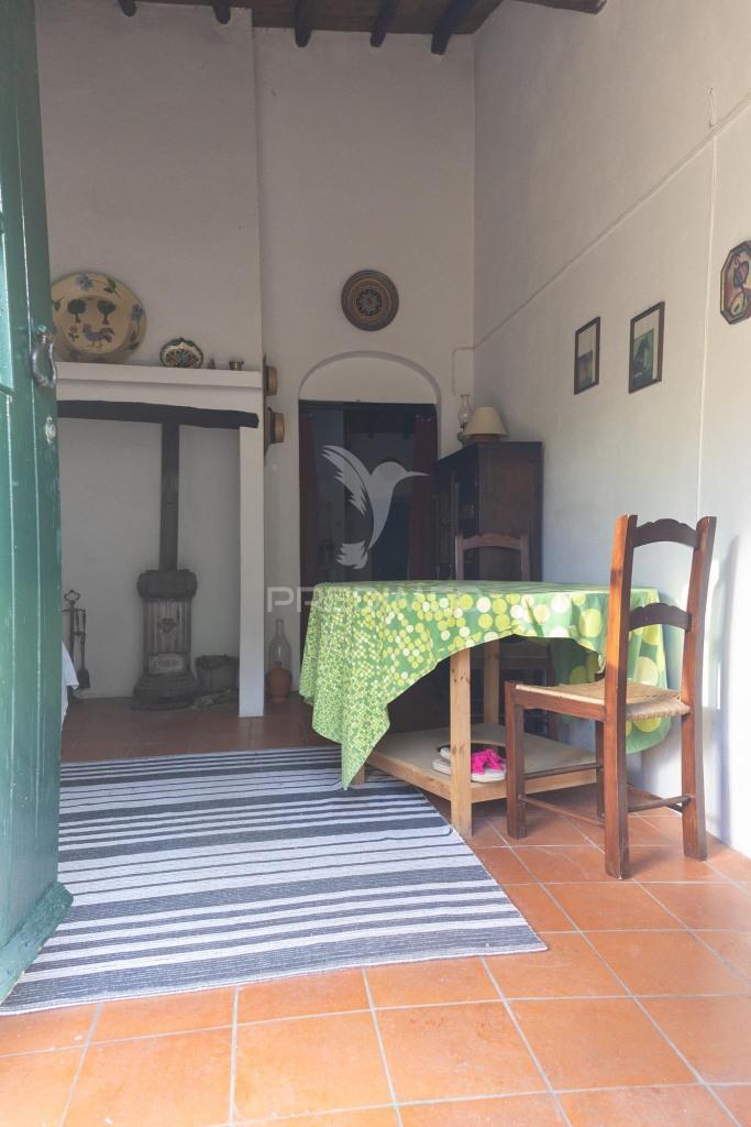 Vende-se moradia em banda em terena, alandroal
