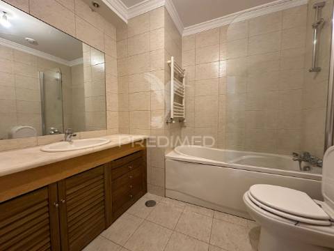 Apartamento t2 à venda em vila nova de gaia