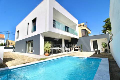 Moradia t4, aroeira