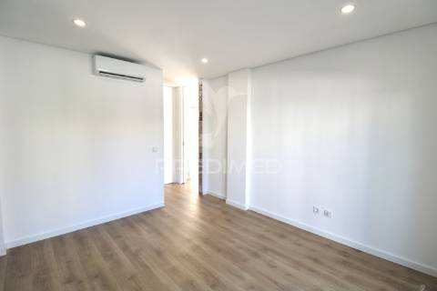 Moradia t4, aroeira