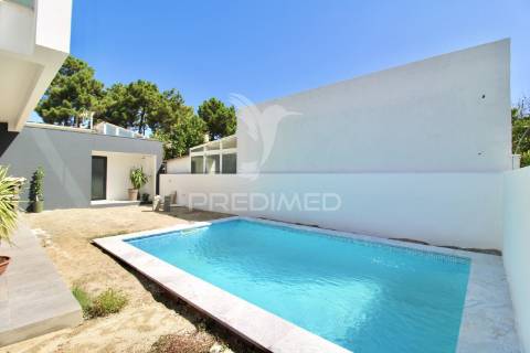 Moradia t4, aroeira