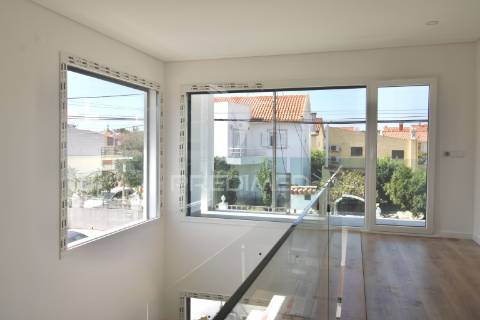 Moradia t4, aroeira