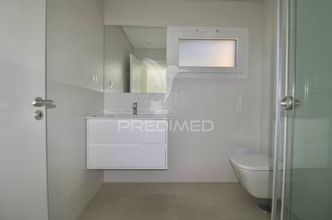 Moradia t4, aroeira