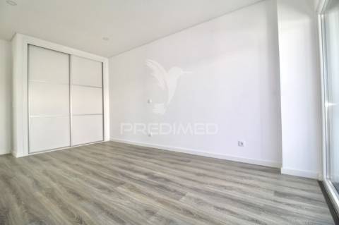 Moradia t4, aroeira