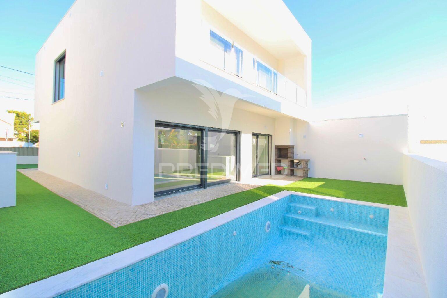 Moradia t4, aroeira