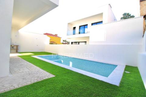 Moradia t4, aroeira
