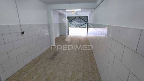 Apartamento t3 s.hora com box