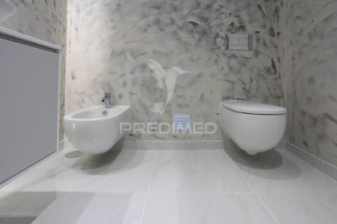 Apartamento t4 - com box  - novo - montijo
