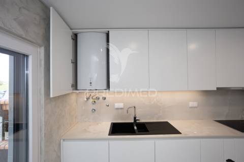 Apartamento t4 - com box  - novo - montijo