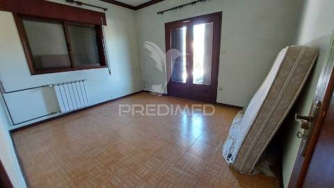 3 andares moradia em freixo de cima amarante