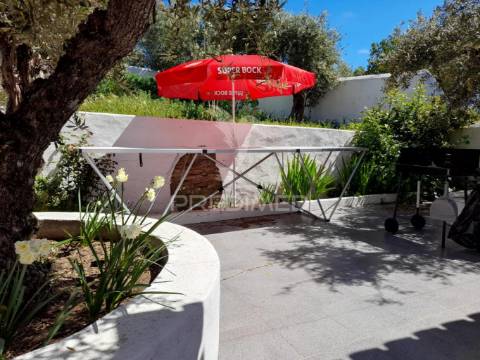 Moradia t2 com terreno em aldeia da serra d´ossa