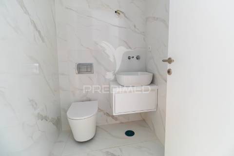 Encontre o seu espaço...fantástico apartamento novo,