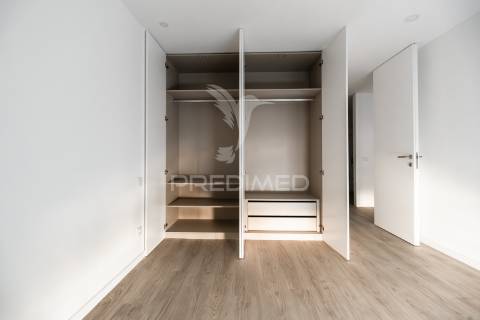 Encontre o seu espaço...fantástico apartamento novo,