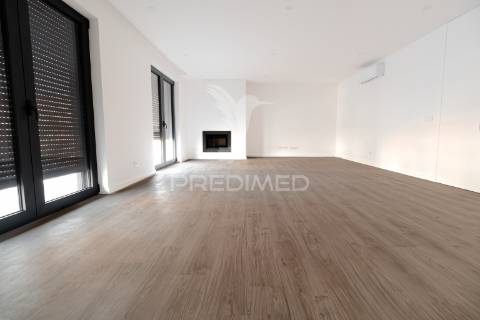 Encontre o seu espaço...fantástico apartamento novo,