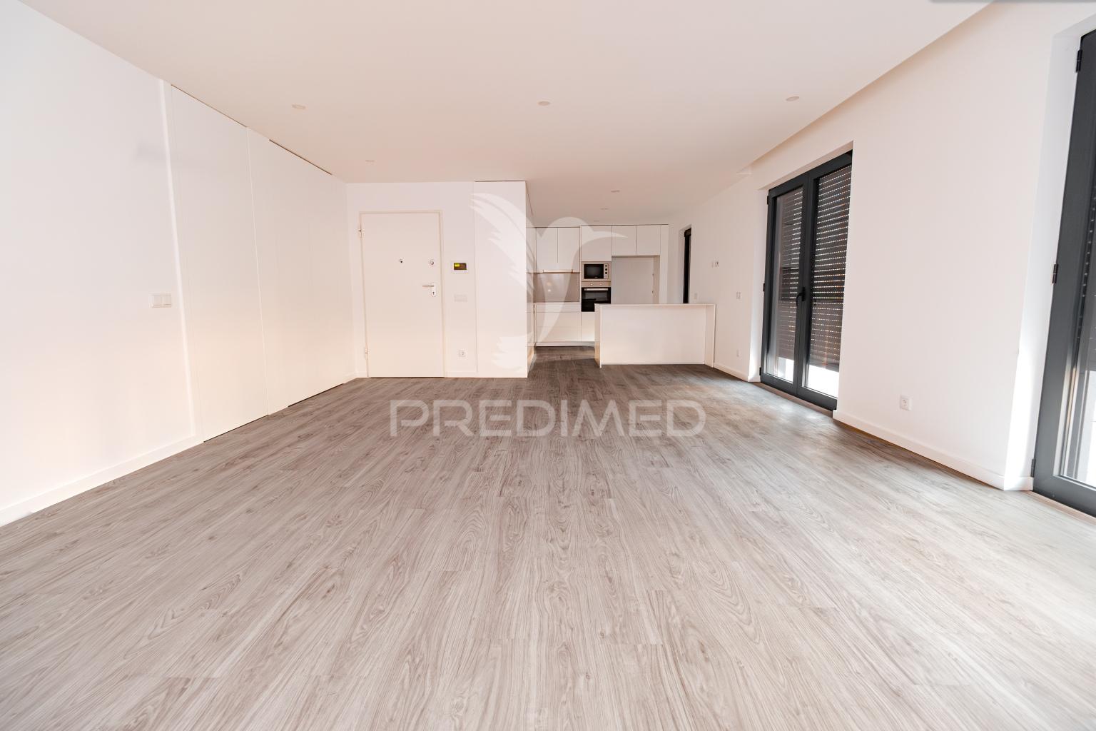 Encontre o seu espaço...fantástico apartamento novo,