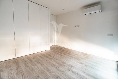 Encontre o seu espaço...fantástico apartamento novo,