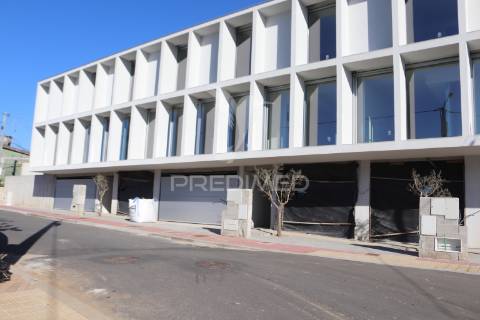 !!oportunidade!! moradia t3 em lamaçães