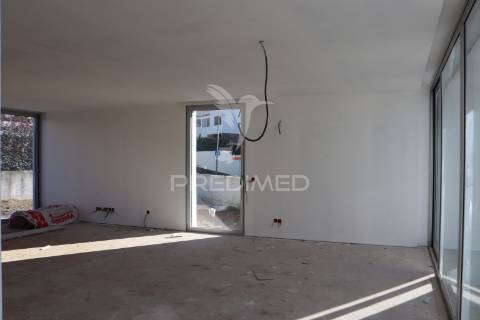 !!oportunidade!! moradia t3 em lamaçães