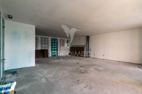 Encontre o seu espaço...fantástico apartamento novo,