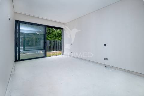 Moradia com piscina e vista rio em soutelo, braga