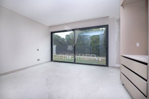 Moradia com piscina e vista rio em soutelo, braga