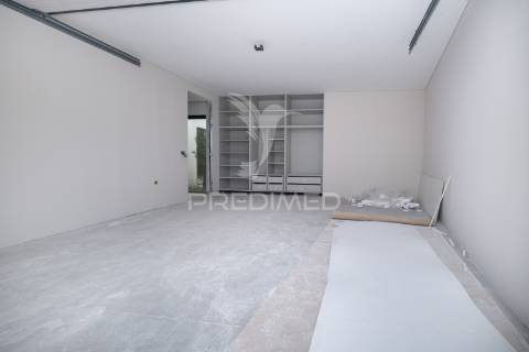 Moradia com piscina e vista rio em soutelo, braga