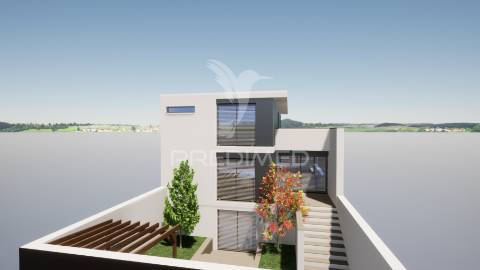 Moradia t3 nova