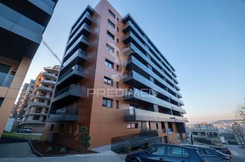 Encontre o seu espaço...fantástico apartamento novo