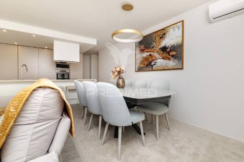 Fantástico apartamento t3 como novo em real, braga