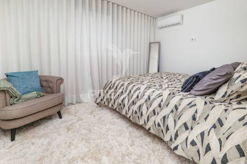 Fantástico apartamento t3 como novo em real, braga