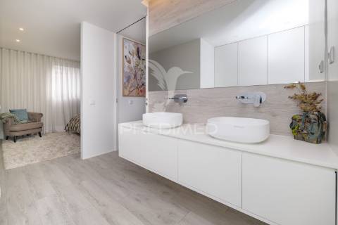 Fantástico apartamento t3 como novo em real, braga