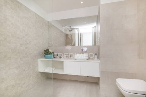 Fantástico apartamento t3 como novo em real, braga