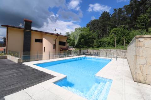 Encontre o seu espaço. fantástica moradia com piscina