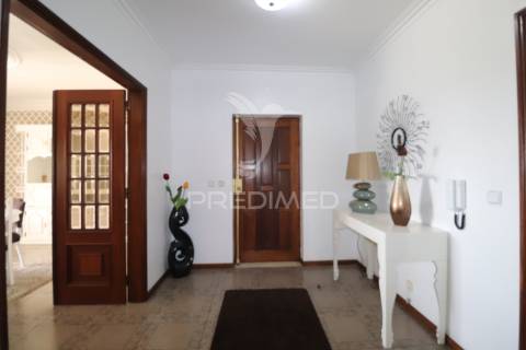 Encontre o seu espaço. fantástica moradia com piscina