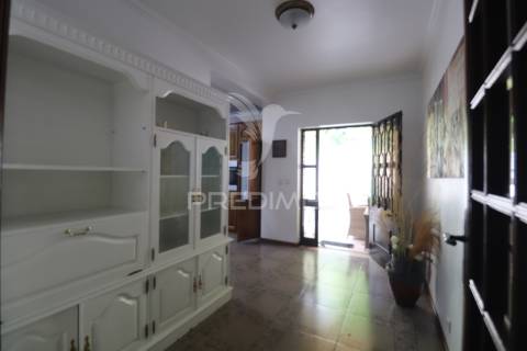 Encontre o seu espaço. fantástica moradia com piscina