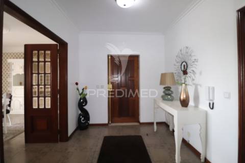 Encontre o seu espaço. fantástica moradia com piscina