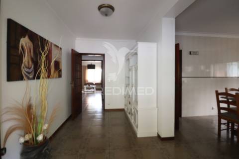 Encontre o seu espaço. fantástica moradia com piscina