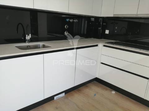 Moradia nova isolada t4 c/piscina