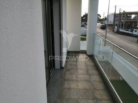 Moradia nova isolada t4 c/piscina