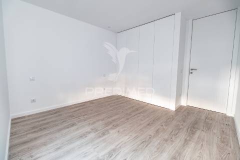 Encontre o seu espaço...fantástico apartamento novo,