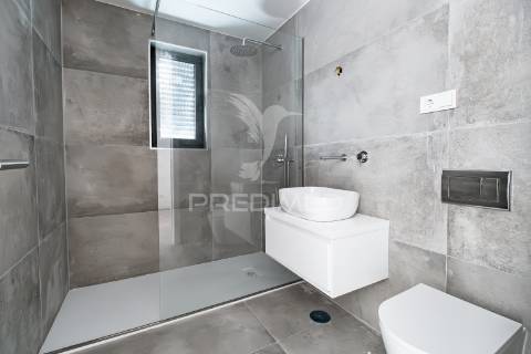Encontre o seu espaço...fantástico apartamento novo,