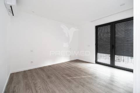 Encontre o seu espaço...fantástico apartamento novo,