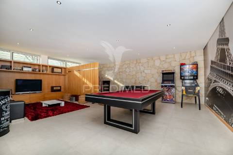 Moradia t4 individual no centro de braga
